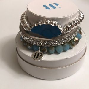 Reveled new wave dancer bomb party stack